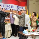 20150505PBSI_HUT64_Pemotongan tumpeng