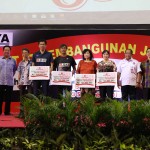Pemberian Bonus Juara Dunia & HUT Pembangunan Jaya3